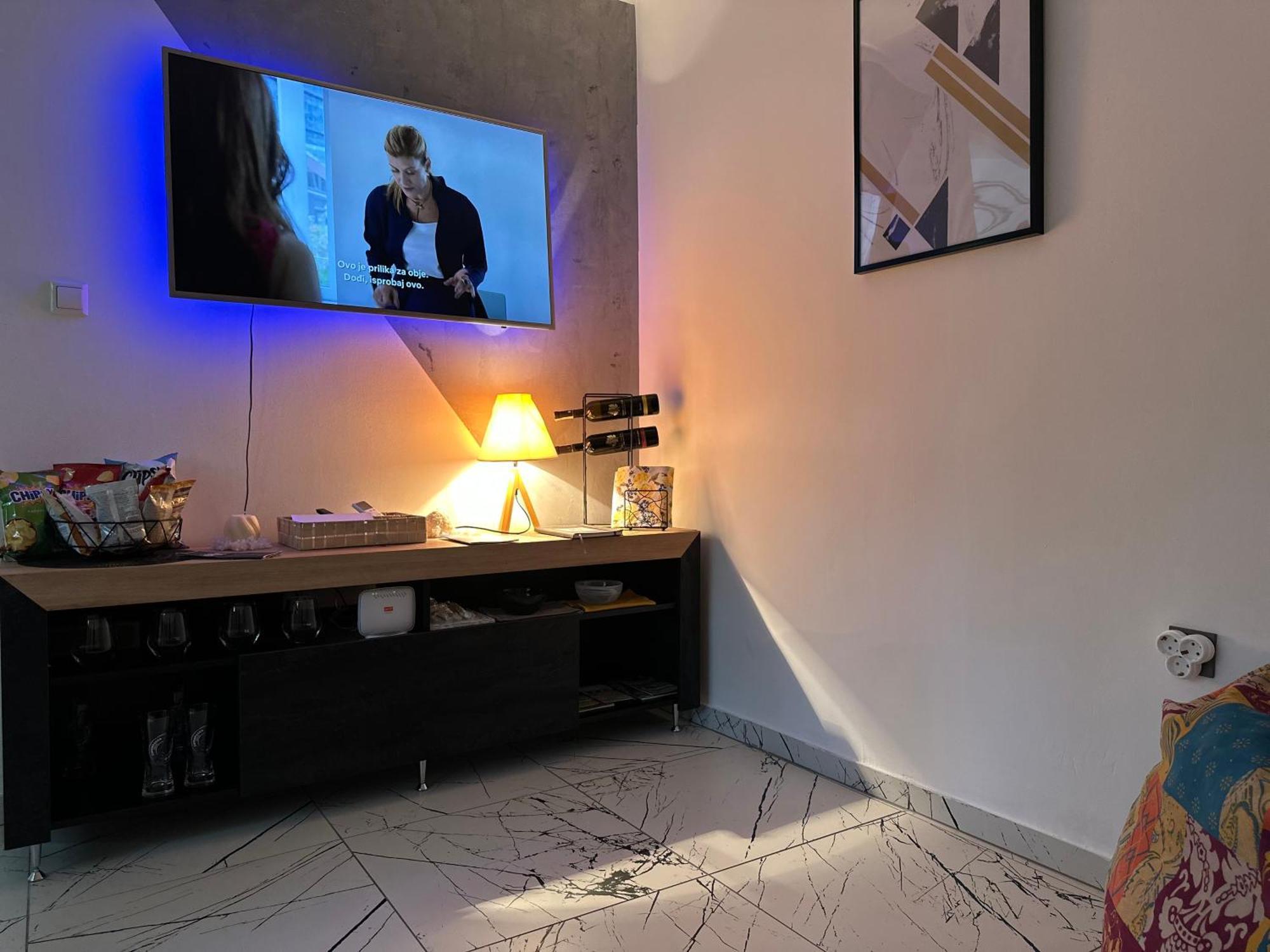Hedonist Spa Jacuzzi Sarajevo Free Parking Экстерьер фото